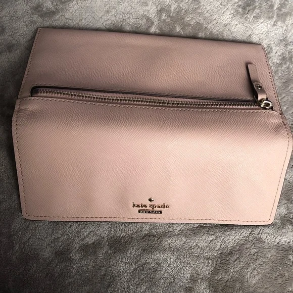 Kate Spade Blush Saffiano Leather wallet/clutch - Picture 3 of 7